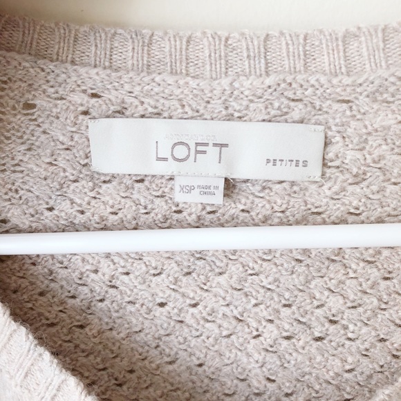 Ann Taylor LOFT beige sweater - Picture 2 of 2